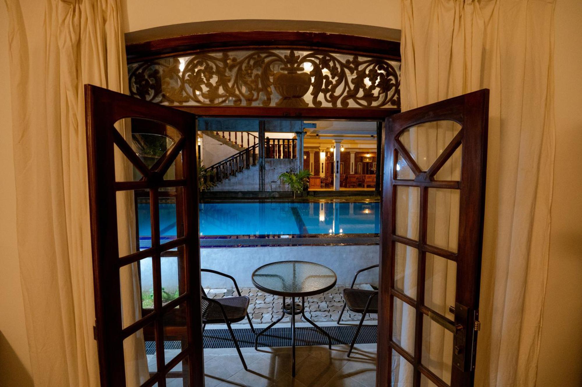 Prince Beach Hotel Bentota Buitenkant foto